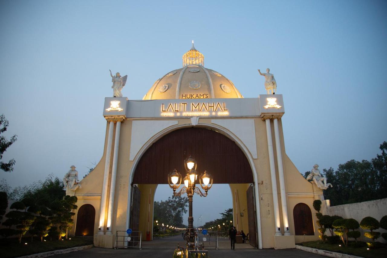 Hukam's Lalit Mahal Hotel Raipur  Bagian luar foto